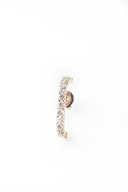 Huggie Apeiro Diamond Earring